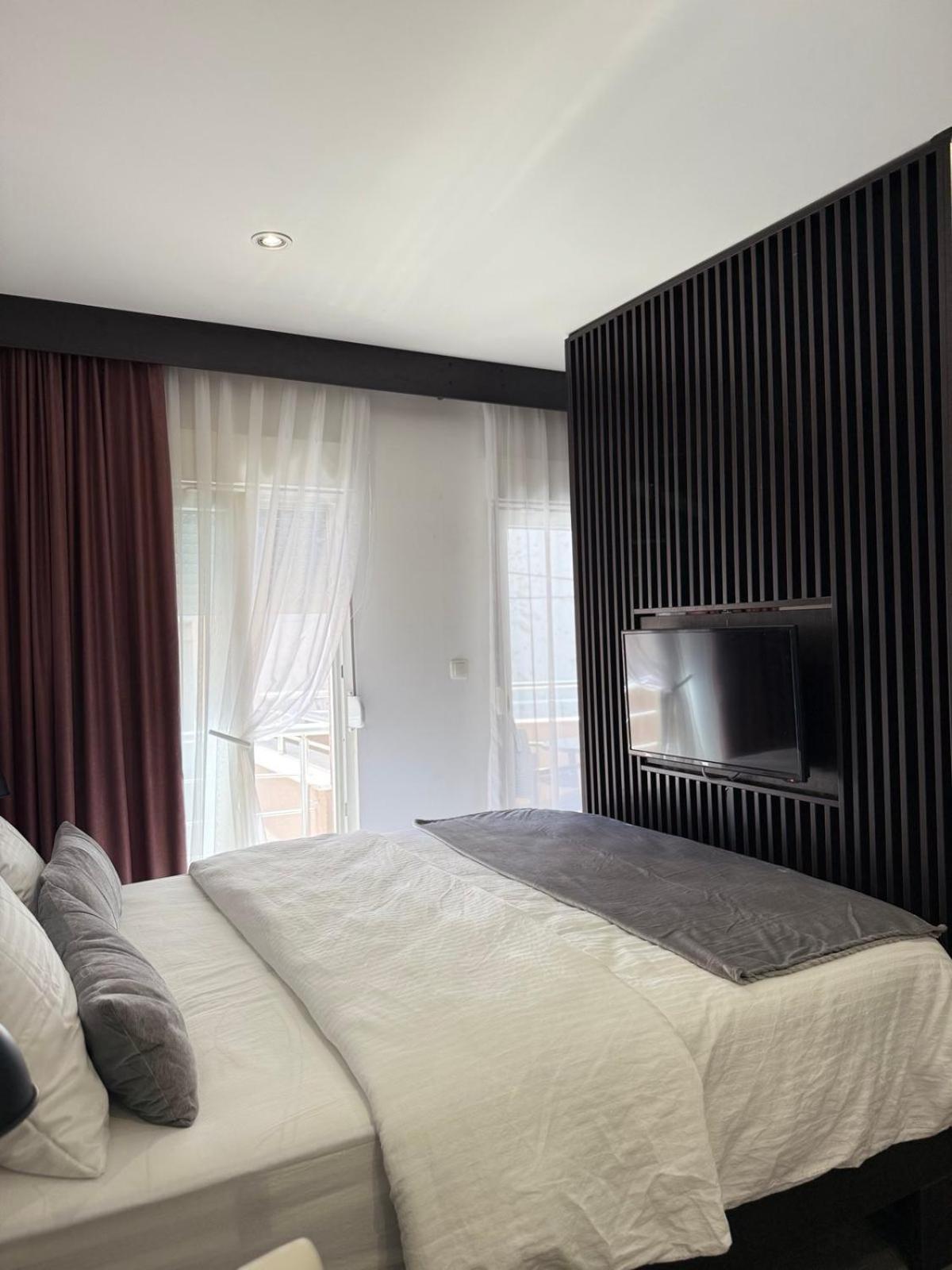 Apartments & Rooms Villa Zaad Мостар Экстерьер фото