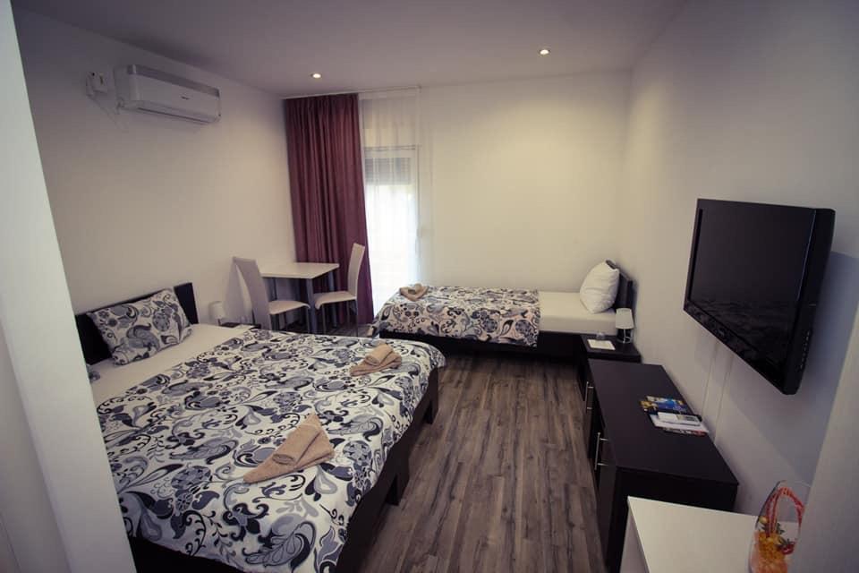 Apartments & Rooms Villa Zaad Мостар Экстерьер фото